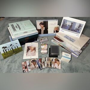 K-Pop Enhypen Huge Collection Over $280 - Albums, Seasons Greetings, Dicon, More